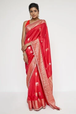 Aganaya Benarasi Saree - Red