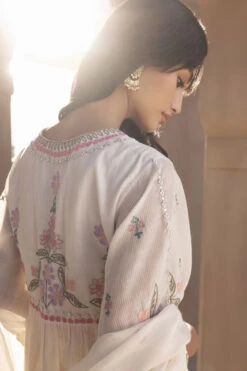 Natavia Kurta Set - Natural 12 Natavia Kurta Set - Natural -Anita Dongre AD S22R12 Natural 5