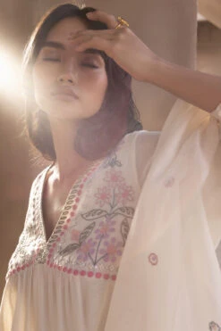 Natavia Kurta Set - Natural 13 Natavia Kurta Set - Natural -Anita Dongre AD S22R12 Natural 6