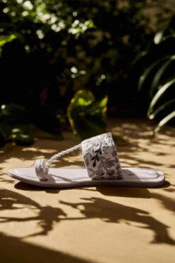 Azalea Kolhapuris - Grey -Anita Dongre AZALEA1 Grey 3