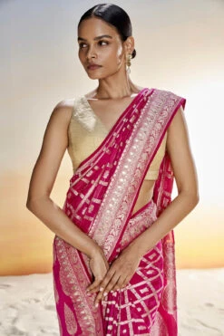 Chitra Benarasi Saree - Pink 11 Chitra Benarasi Saree - Pink -Anita Dongre BSR117 HOTPINK 4