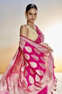 Chitra Benarasi Saree - Pink 12 Chitra Benarasi Saree - Pink -Anita Dongre BSR117 HOTPINK 5