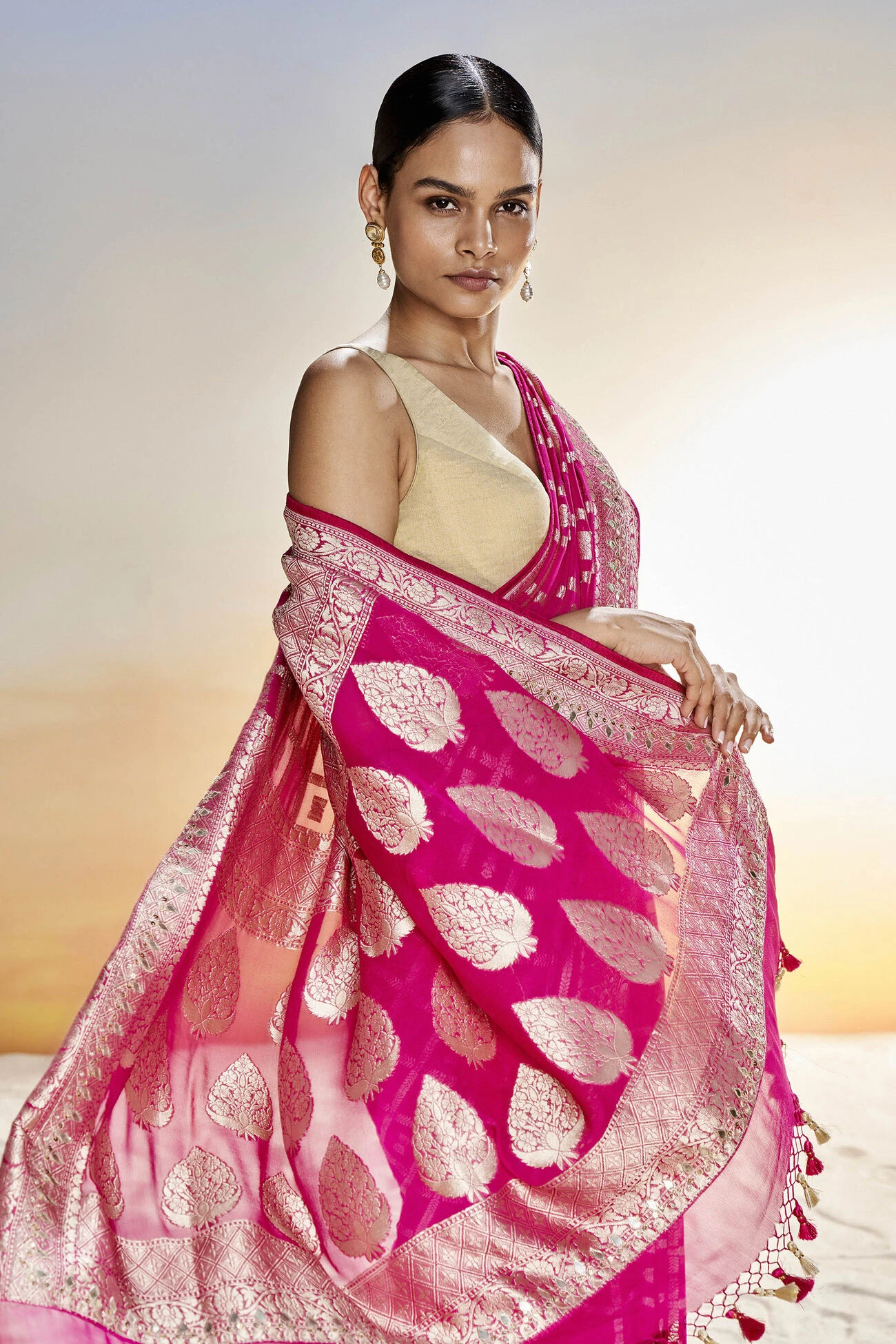 Chitra Benarasi Saree - Pink 7 Chitra Benarasi Saree - Pink - Image 5