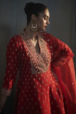 Turanya Anarkali Set - Red -Anita Dongre F21R85 red 3