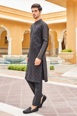 Aavyan Kurta - Black -Anita Dongre F22K19CS Black 3