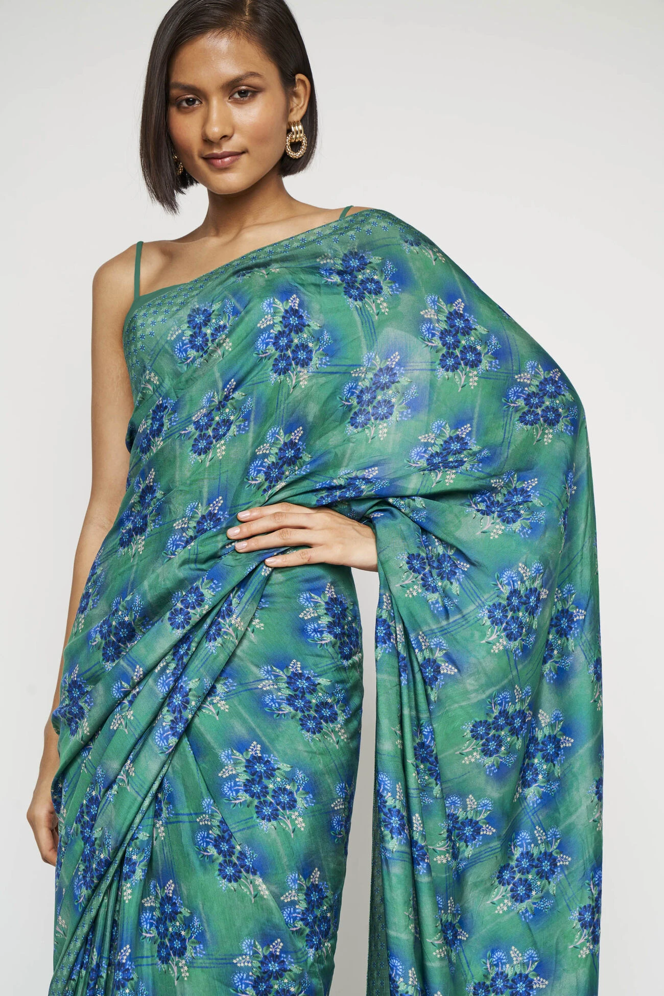 Francesca Saree - Green 6 Francesca Saree - Green - Image 4