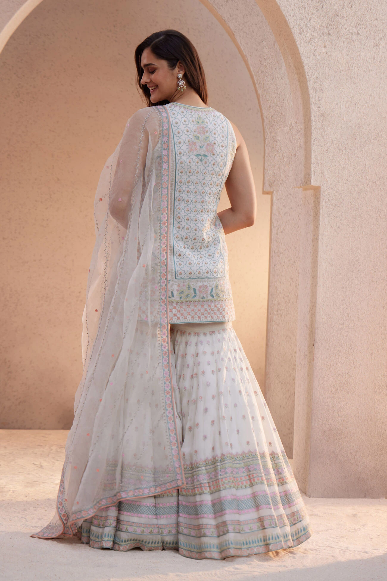 Farhin Suit Set - Ivory 5 Farhin Suit Set - Ivory - Image 3