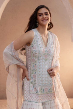 Farhin Suit Set - Ivory 11 Farhin Suit Set - Ivory -Anita Dongre F22R153 Ivory 4