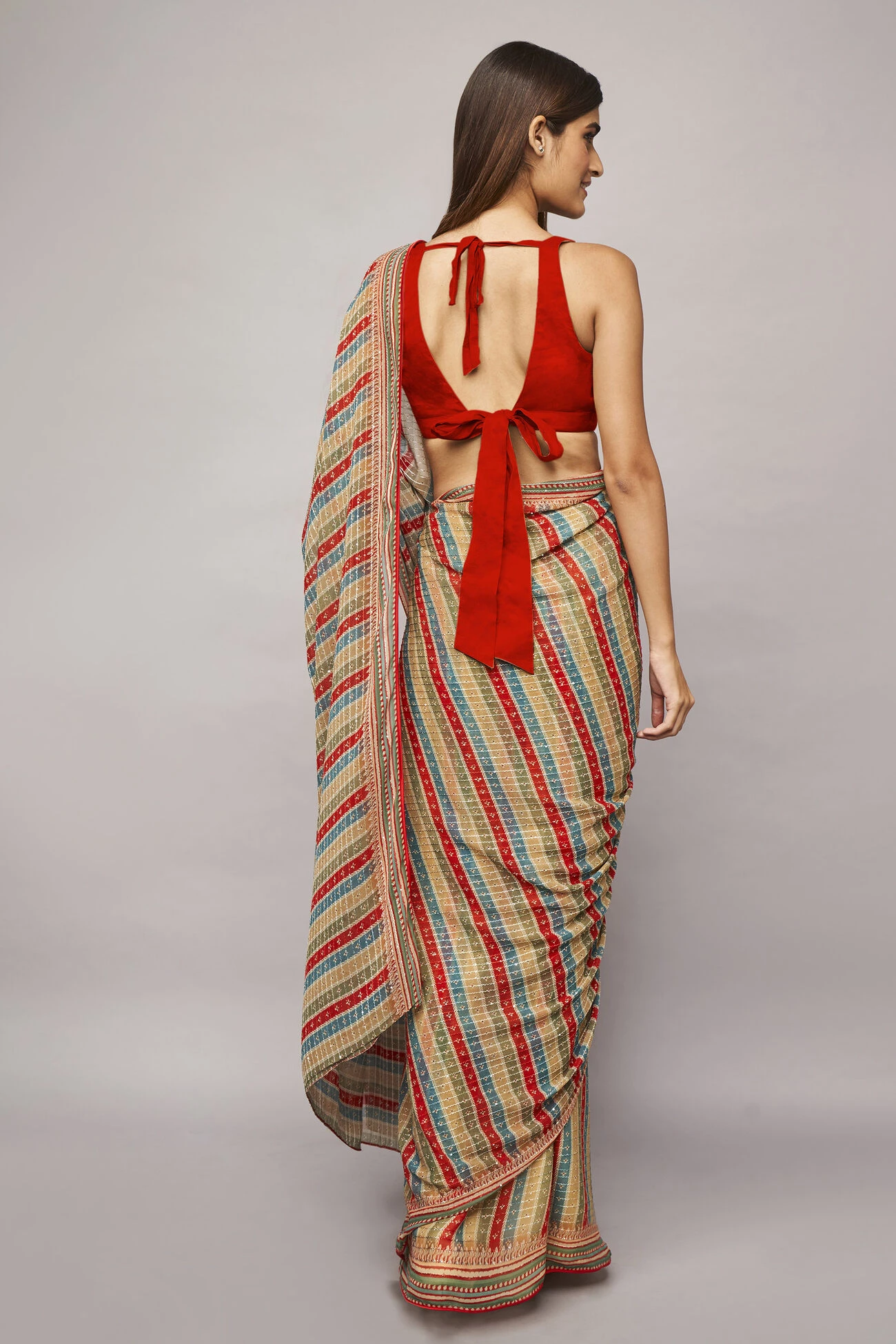 Alana Saree - Red 5 Alana Saree - Red - Image 3