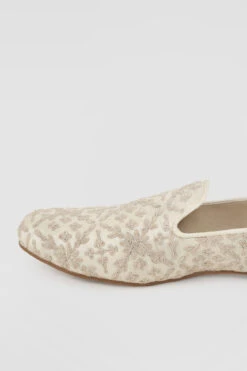 Zane Shoes - Off White -Anita Dongre F22SR15MO offwhite 3