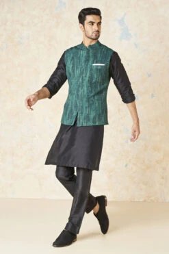 Adhrit Nehru Jacket - Green -Anita Dongre F23M22B Green 4