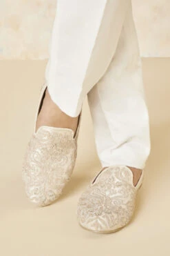 Darvesh Shoes - Ivory