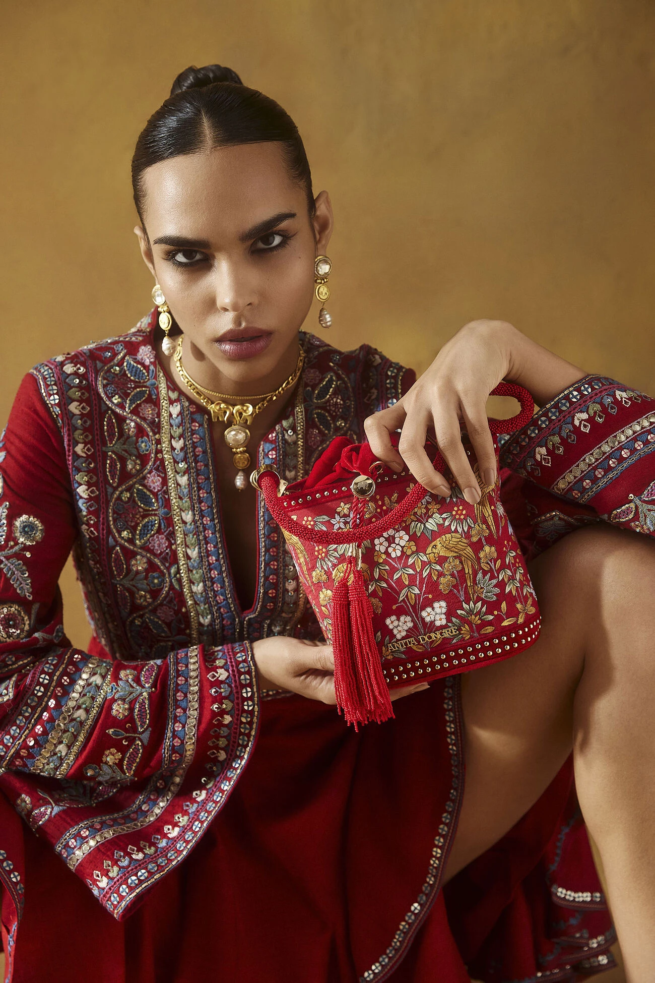 Pichhwai Bucket Bag - Scarlet Red 6 Pichhwai Bucket Bag - Scarlet Red - Image 4