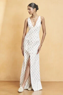 Paradise Of Flowers Overlayer - Cream -Anita Dongre F23R131B Cream 3