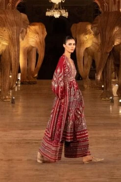 Into The Wilderness Kurta Set - Wine -Anita Dongre F23R143 R Red 2