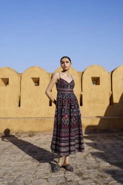 Starlit Serenade Dress - Black