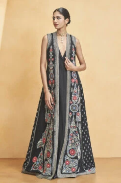 Symphony Of Flowers Jacket Set - Black -Anita Dongre F23R409 Black 1