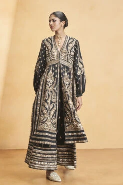 Into The Wilderness Kurta Set - Black -Anita Dongre F23R526 Black 3