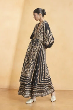 Into The Wilderness Kurta Set - Black -Anita Dongre F23R526 Black 4