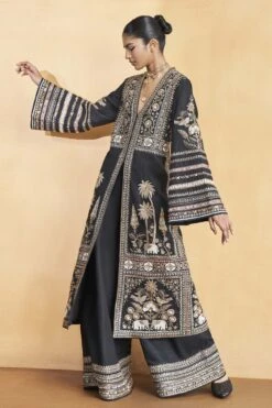 From The Wilderness Kurta Set - Black 10 From The Wilderness Kurta Set - Black -Anita Dongre F23R618 Black 2