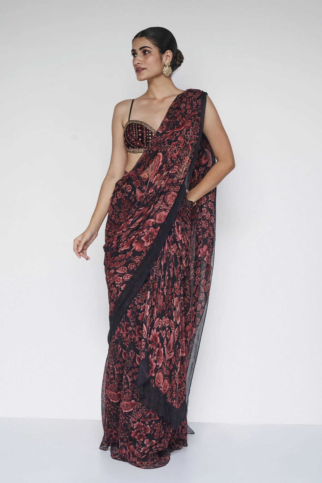 Rohesia Saree - Black 4 Rohesia Saree - Black - Image 2