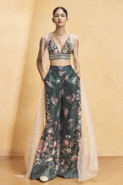 Gleam Of The Forest Cape - Blush