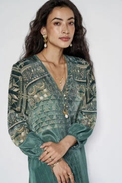 Ava Kurta Set - Green 12 Ava Kurta Set - Green -Anita Dongre F23SP77 Sage 5