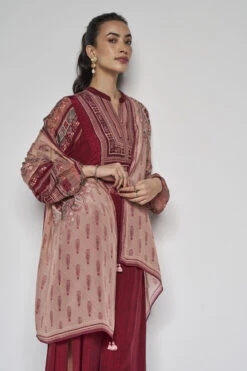 Rosario Stole - Onion Pink