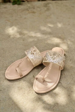 Kinari Kolhapuris - Gold -Anita Dongre GOTAKINARI GOLD 3