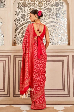 Ridah Benarasi Saree - Red 9 Ridah Benarasi Saree - Red -Anita Dongre OBR3 red 4