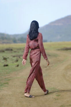 Lakeside Crop Coord - Brick -Anita Dongre S23G731 brick 2