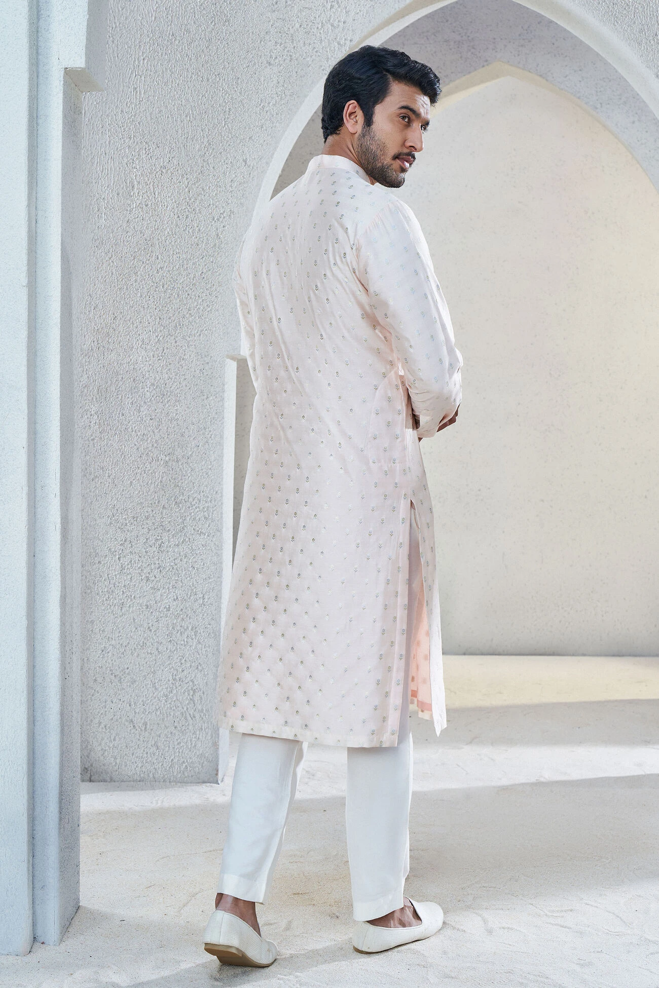 Alman Kurta - Pink 5 Alman Kurta - Pink - Image 3