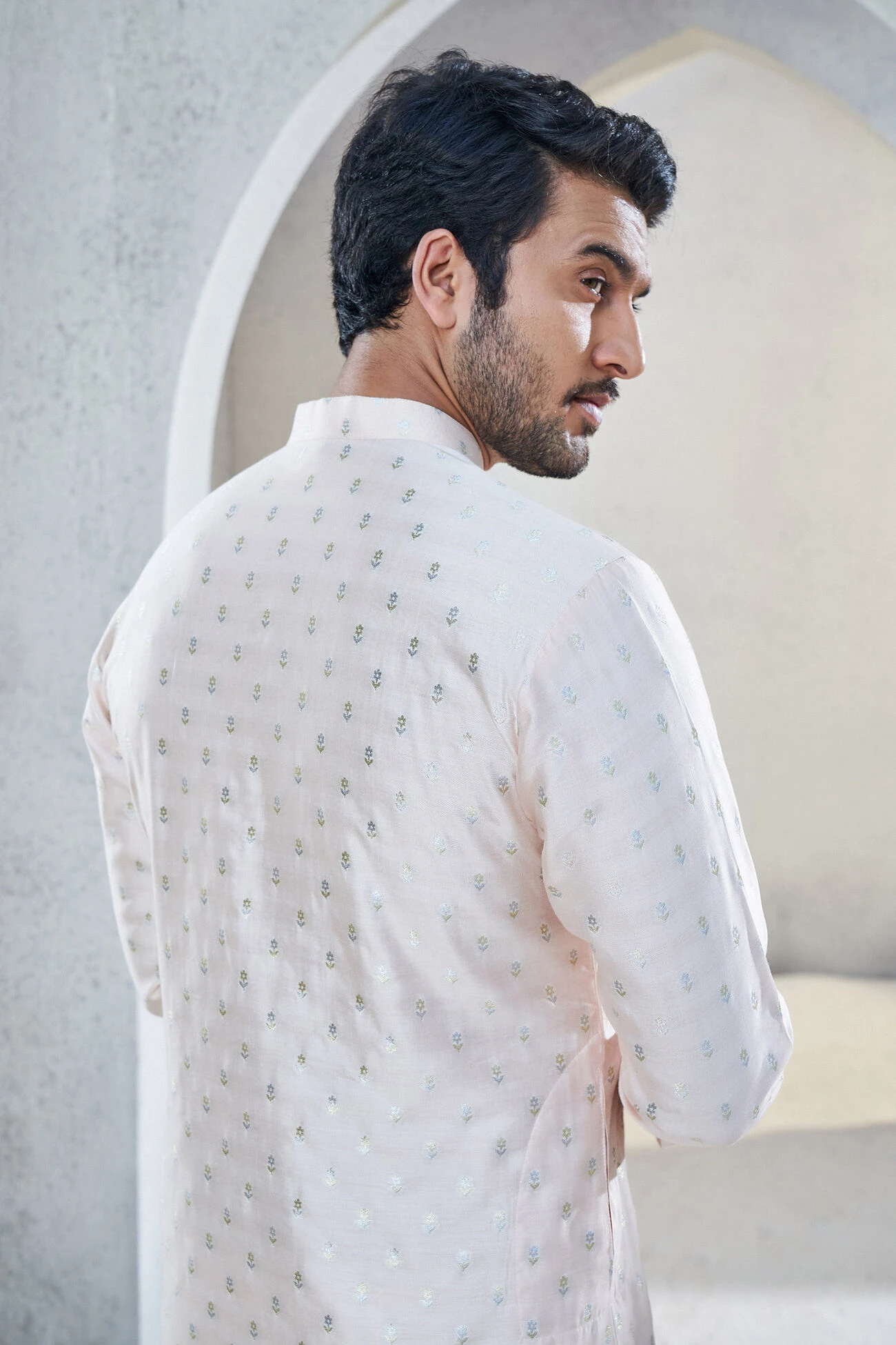 Alman Kurta - Pink 7 Alman Kurta - Pink - Image 5