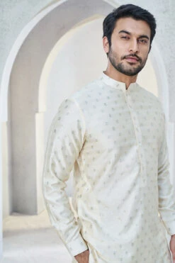 Alman Kurta - Off White -Anita Dongre S23K18BS OffWhite 4