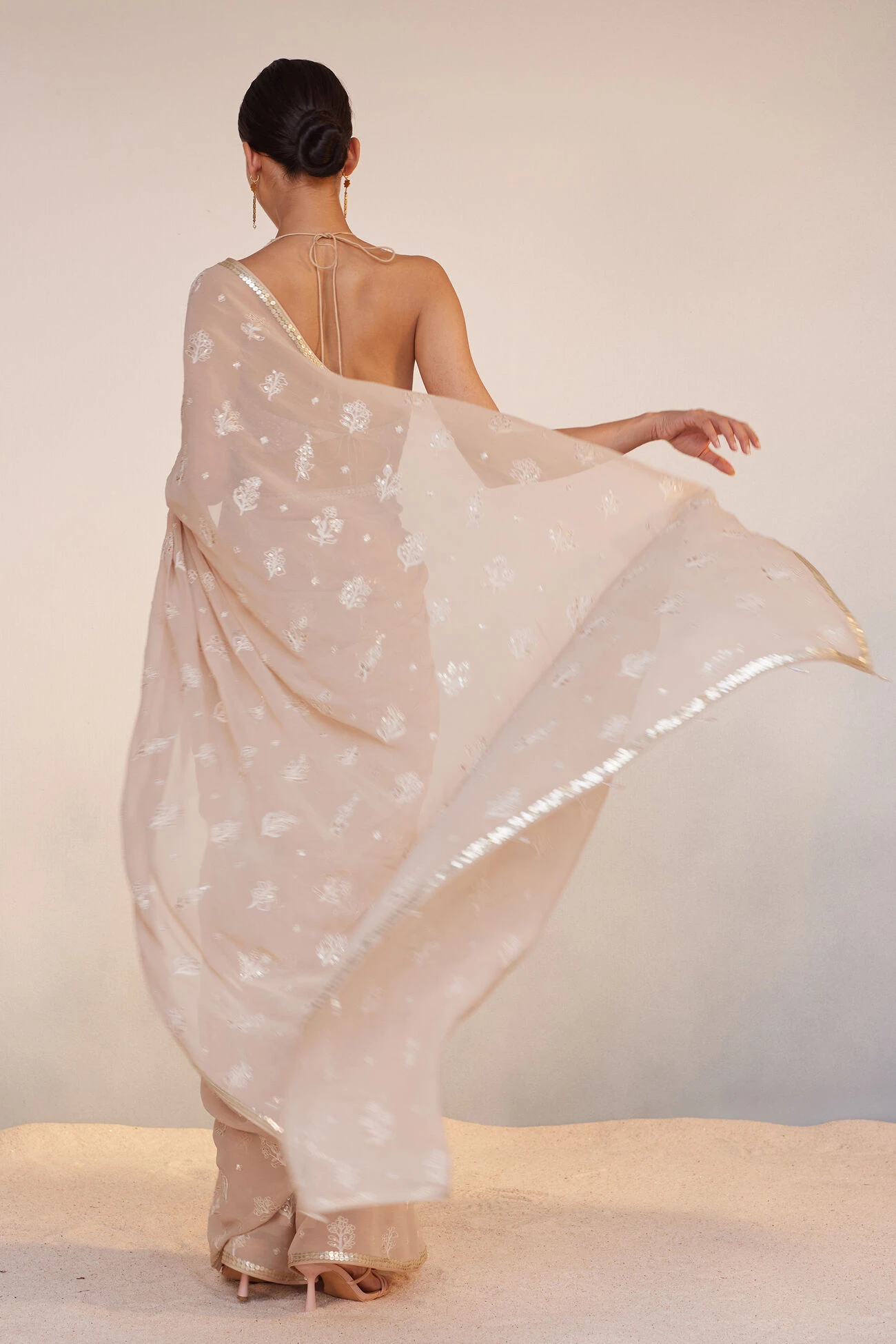 Iqra Saree - Flesh 5 Iqra Saree - Flesh - Image 3