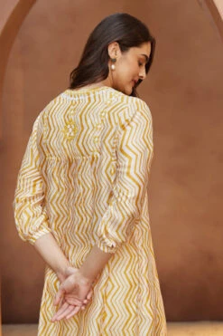 Ermir Kurta - Yellow 12 Ermir Kurta - Yellow -Anita Dongre S23S132A Yellow 5