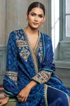 Ganavi Bandhani Kurta Set – Blue -Anita Dongre ad f21p74 blue 5
