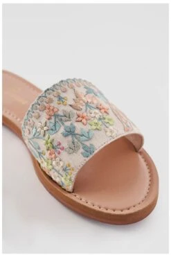 Panchi Sliders -Anita Dongre ad panchi 3 1