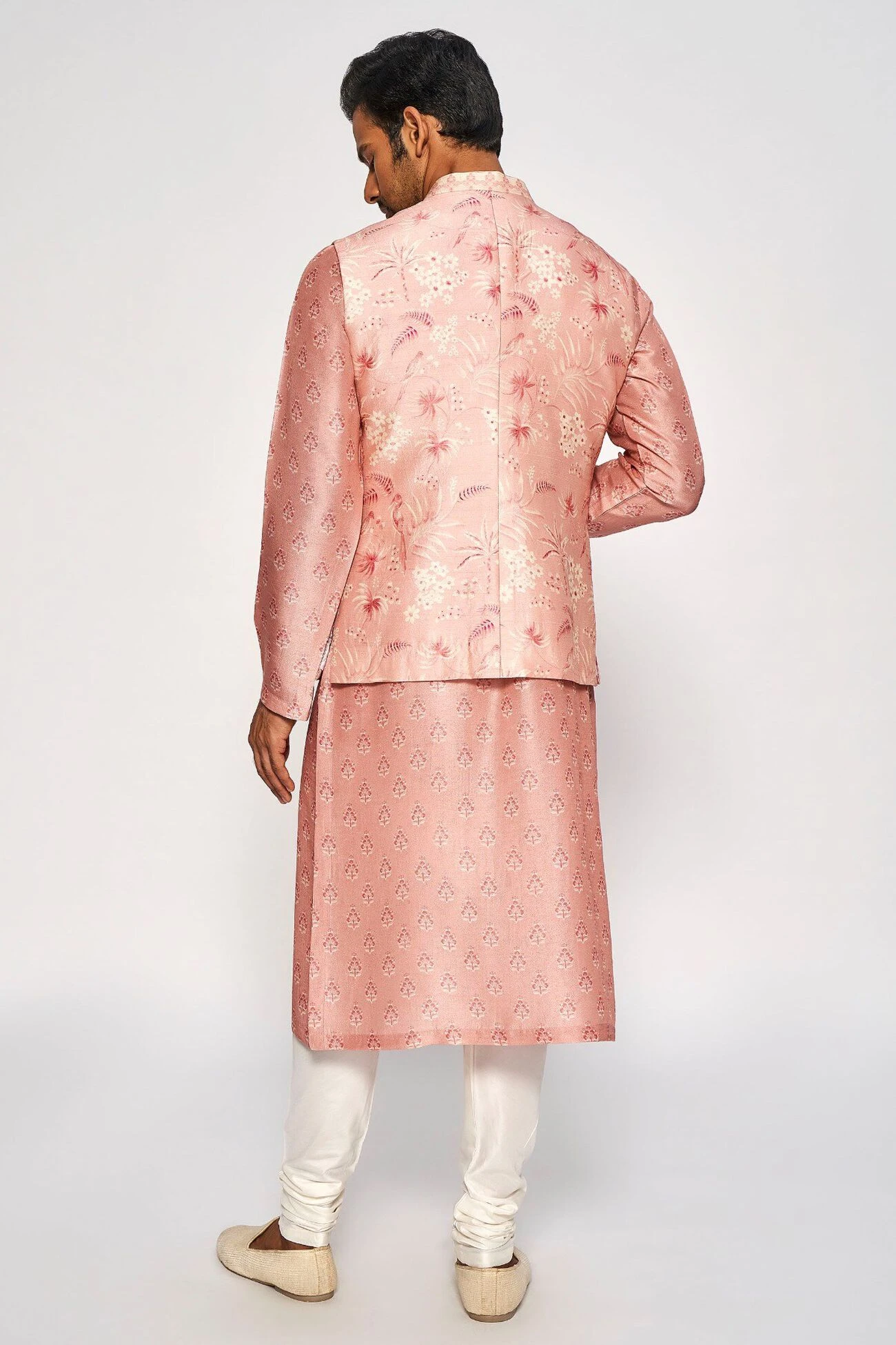 Dewesh Bandi – Pink 5 Dewesh Bandi – Pink - Image 3