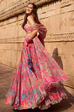 Swan Song Lehenga Set - Pink 9 Swan Song Lehenga Set - Pink -Anita Dongre ad s22rm111a pink 3