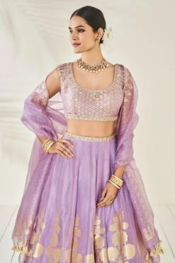 Amari Lehenga Set - Lilac 9 Amari Lehenga Set - Lilac -Anita Dongre ad ss20rr101 lilac 4