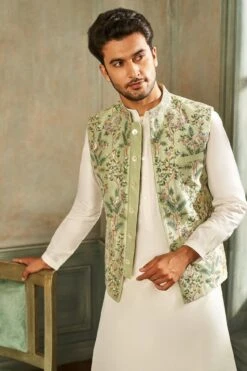 Chhay Bandi- Sage Green -Anita Dongre admens f21b15rs sage green 4