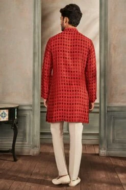 Radhak Kurta – Red -Anita Dongre admens f21k7prs red 3