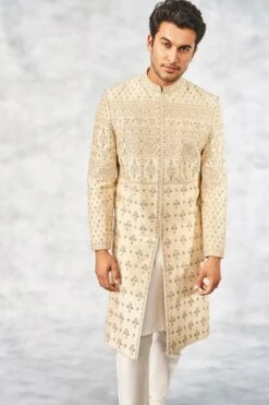 Bidur Sherwani – Beige -Anita Dongre admens s21sr10rs cream 02