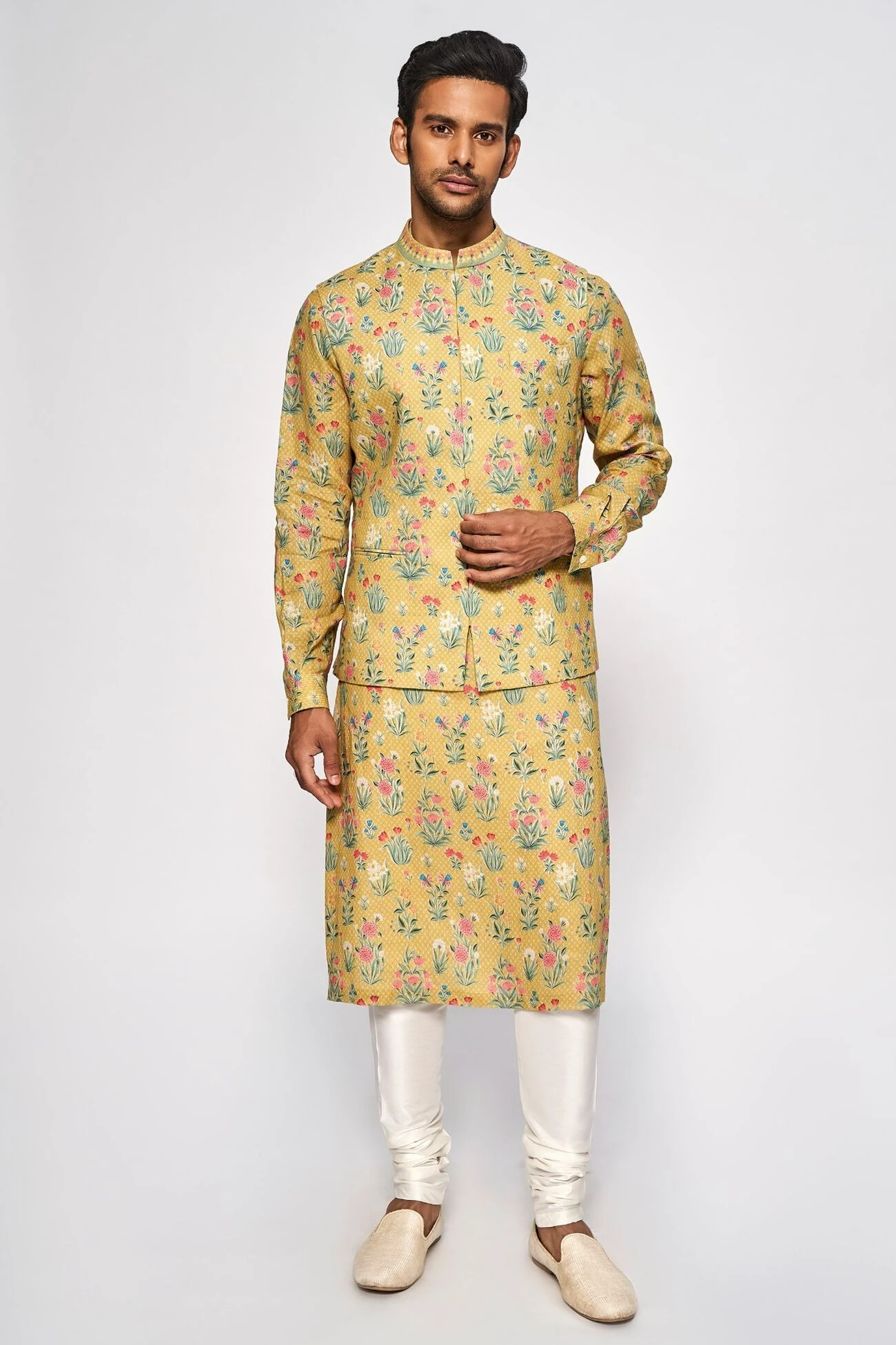 Jihan Bandi – Mustard 3 Jihan Bandi – Mustard