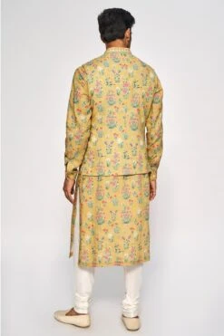 Jihan Bandi – Mustard 9 Jihan Bandi – Mustard -Anita Dongre admens s22b7lf musterd 3