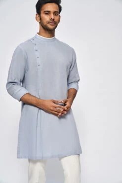 Edhas Kurta – Powder Blue -Anita Dongre admens s22k3cl power blue 4